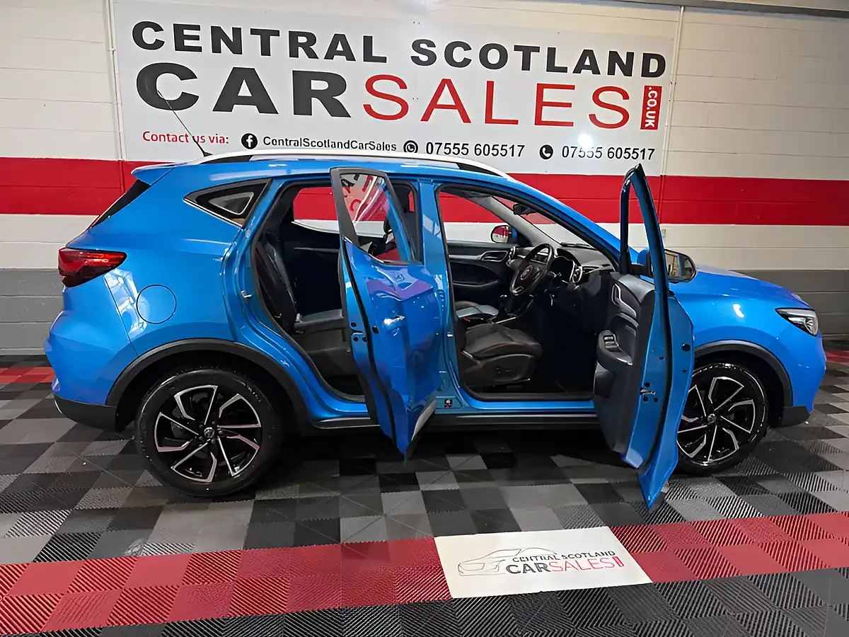 Used 2020 MG Zs Exclusive Blue - Interior and Exterior details 10
