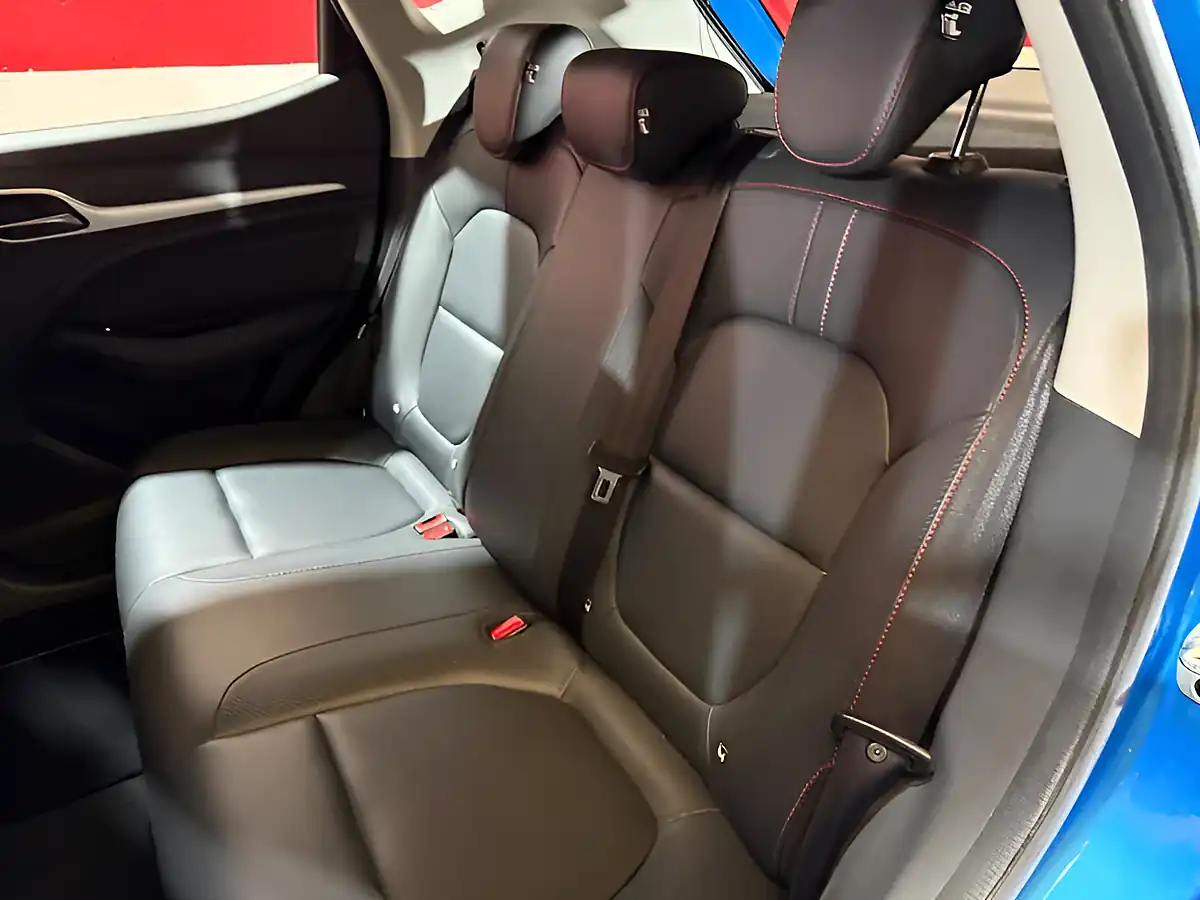 Used 2020 MG Zs Exclusive Blue - Interior and Exterior details 12