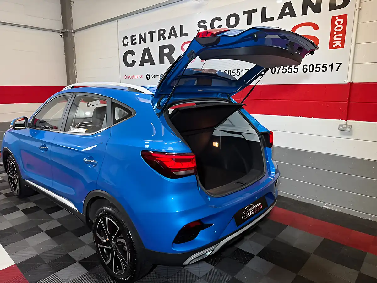 Used 2020 MG Zs Exclusive Blue - Interior and Exterior details 8