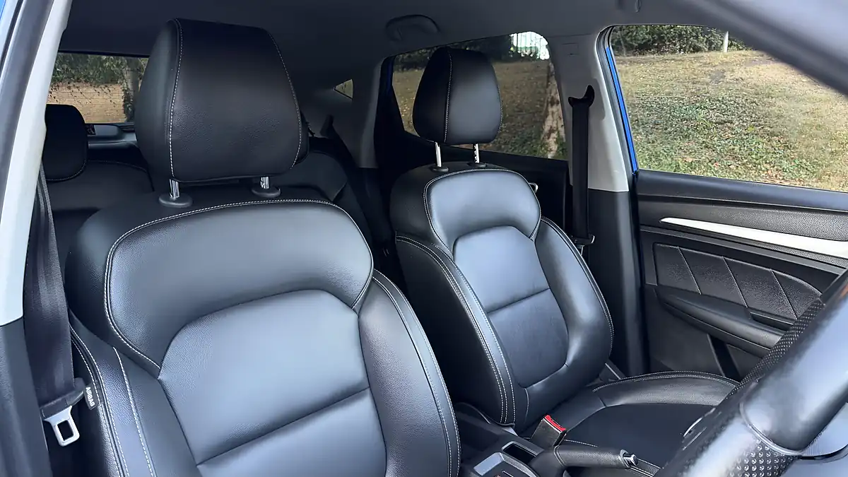 Used 2020 MG Zs Exclusive Blue - Interior and Exterior details 15