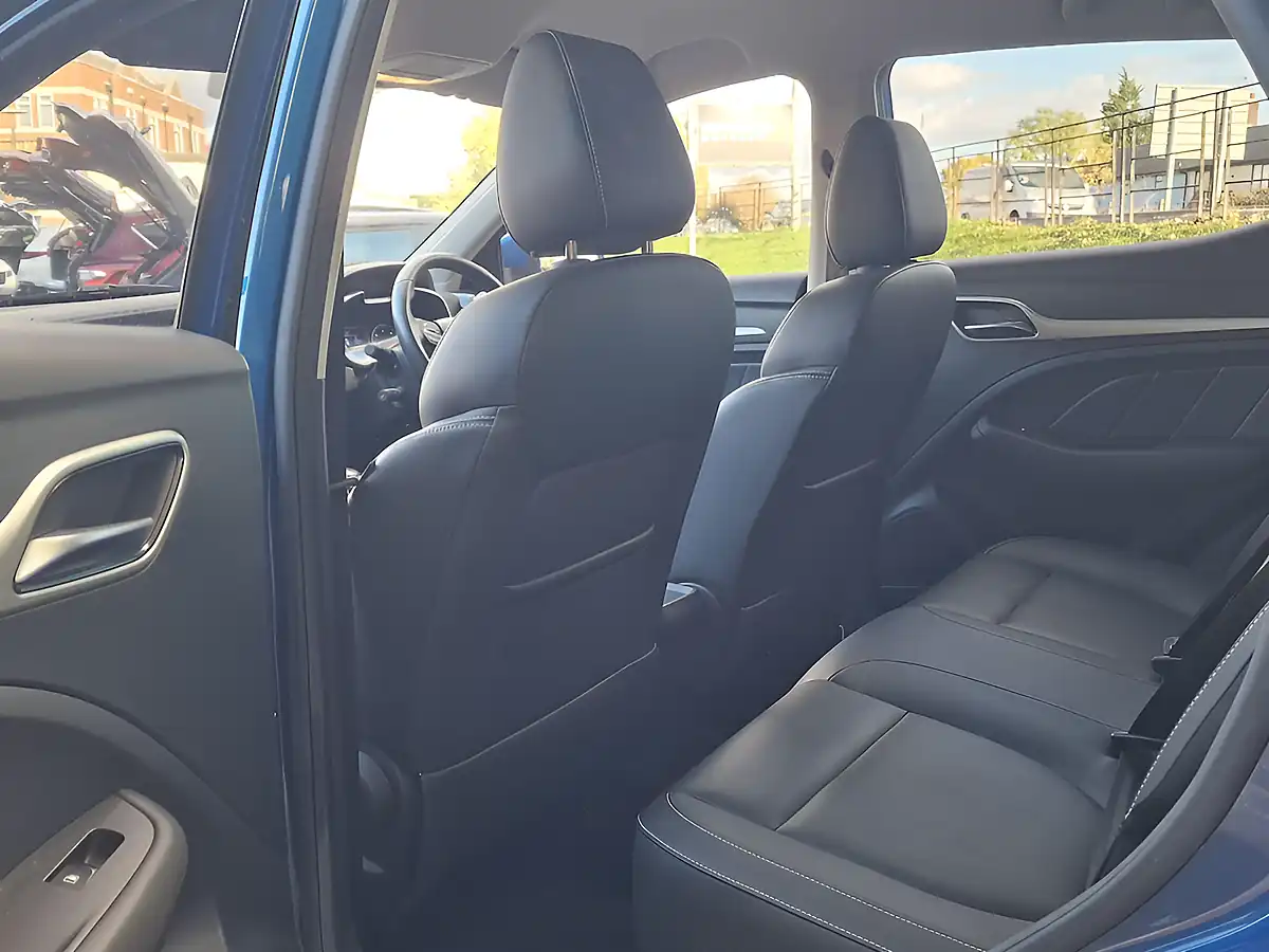 Used 2020 MG ZS Exclusive Blue - Interior and Exterior details 19