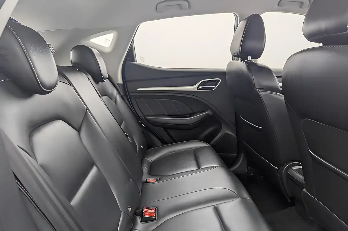Used 2020 MG Zs Exclusive Blue - Interior and Exterior details 13