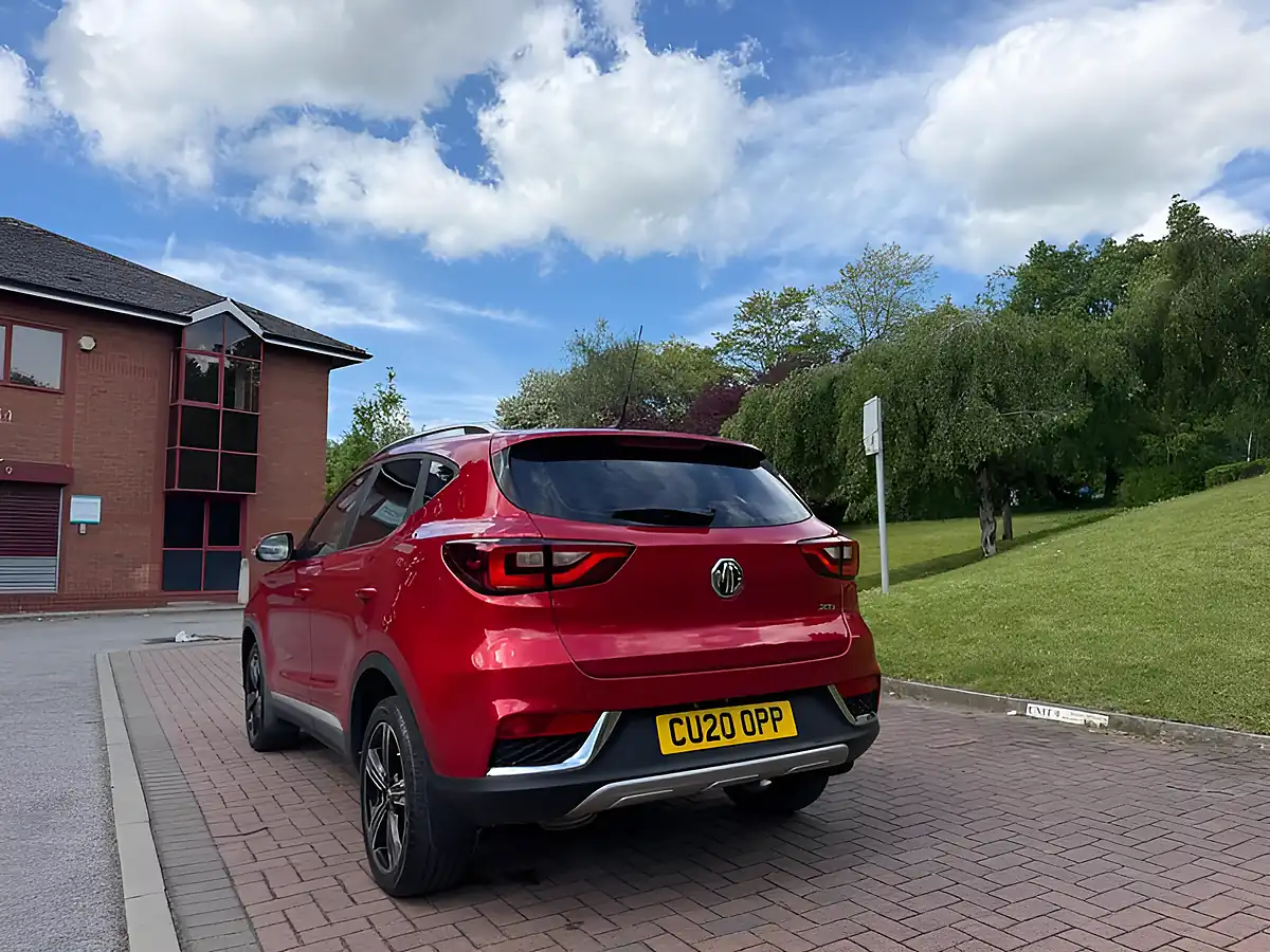 Used 2020 MG Zs Exclusive Red - Interior and Exterior details 13