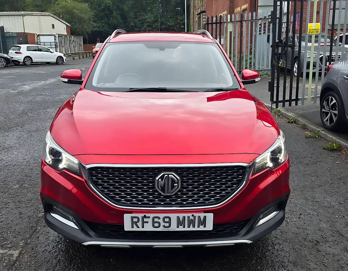 Used 2020 MG Zs Exclusive Red - Interior and Exterior details 2