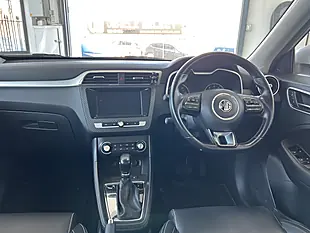 Used 2020 MG Zs Exclusive Silver - Interior and Exterior details 10