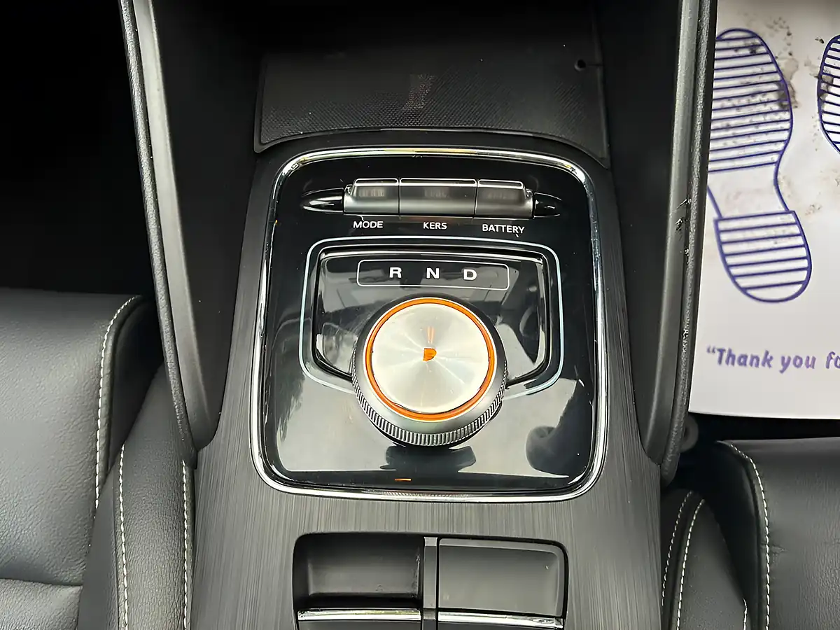 Used 2020 MG ZS Exclusive White - Interior and Exterior details 14