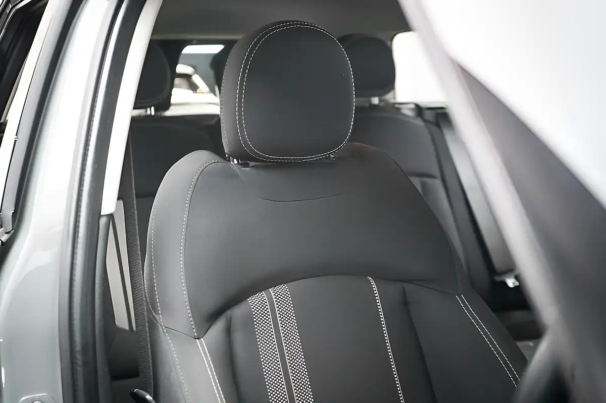 Used 2020 MINI Clubman Classic Grey - Interior and Exterior details 15
