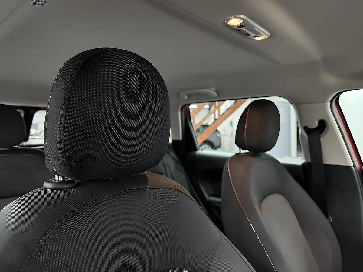 Used 2020 MINI Clubman Cooper Classic Red - Interior and Exterior details 10