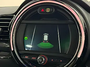 Used 2020 MINI Clubman Cooper Classic Red - Interior and Exterior details 12