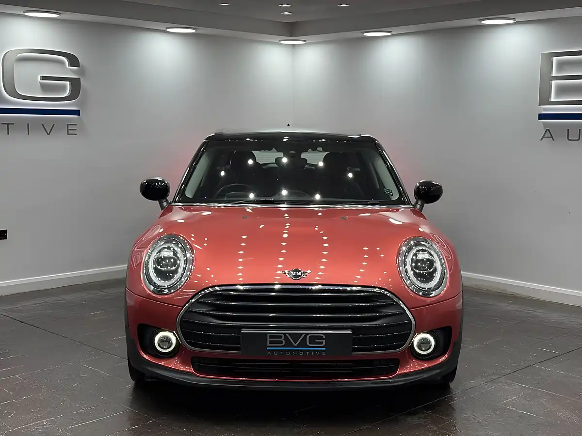 Used 2020 MINI Clubman Cooper Classic Red - Interior and Exterior details 4