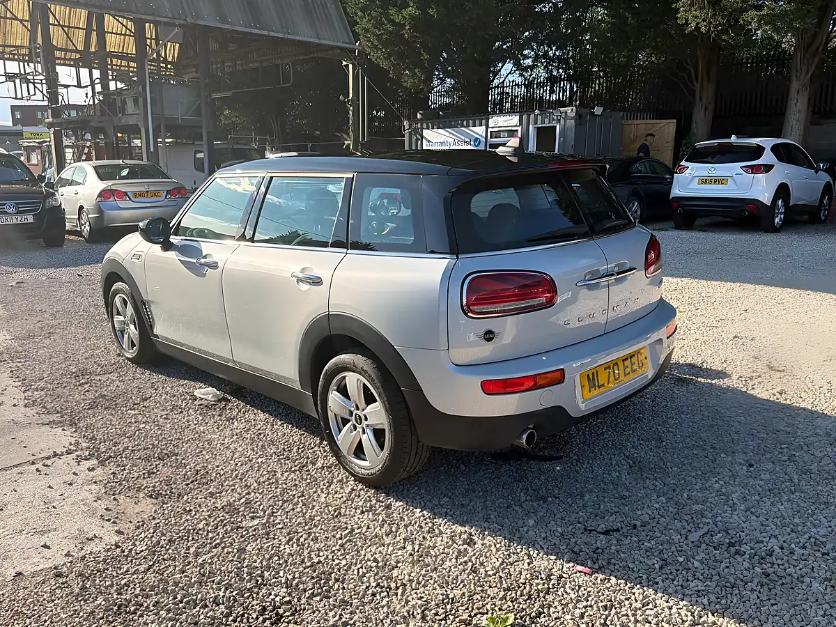 Used 2020 MINI Clubman Cooper Classic Silver - Interior and Exterior details 4