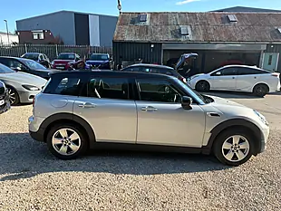 Used 2020 MINI Clubman Cooper Classic Silver - Interior and Exterior details 8