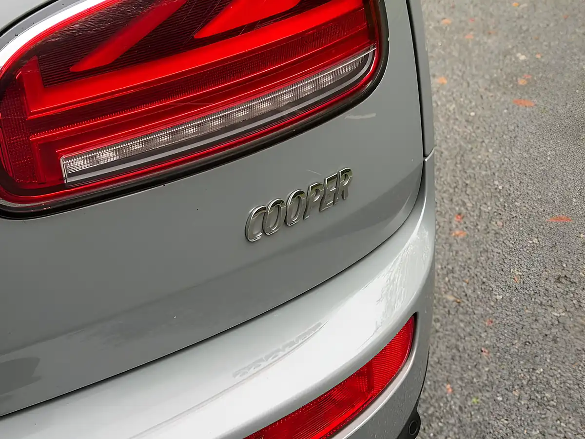 Used 2020 MINI Clubman Cooper Exclusive Grey - Interior and Exterior details 11