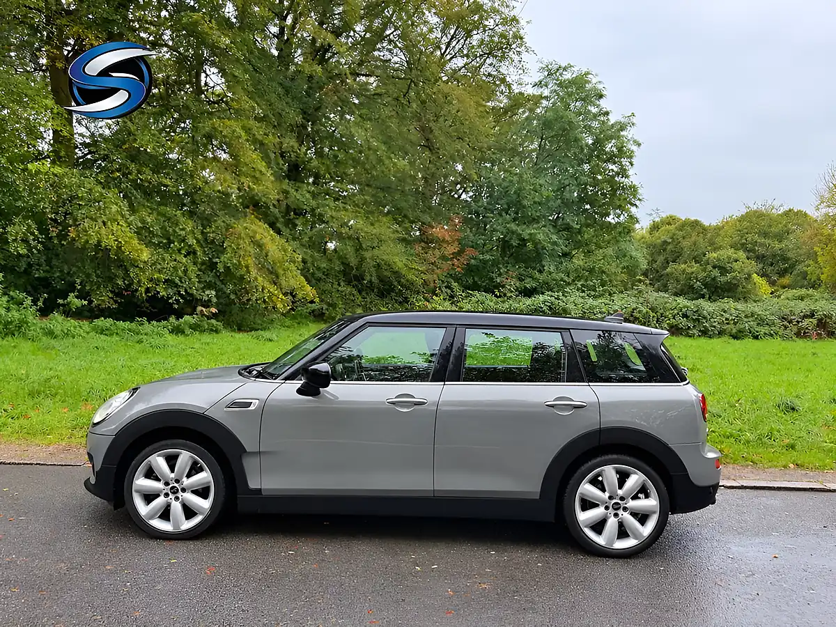 Used 2020 MINI Clubman Cooper Exclusive Grey - Interior and Exterior details 9