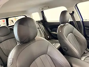 Used 2020 MINI Clubman Cooper Exclusive Starlight Blue - Interior and Exterior details 19