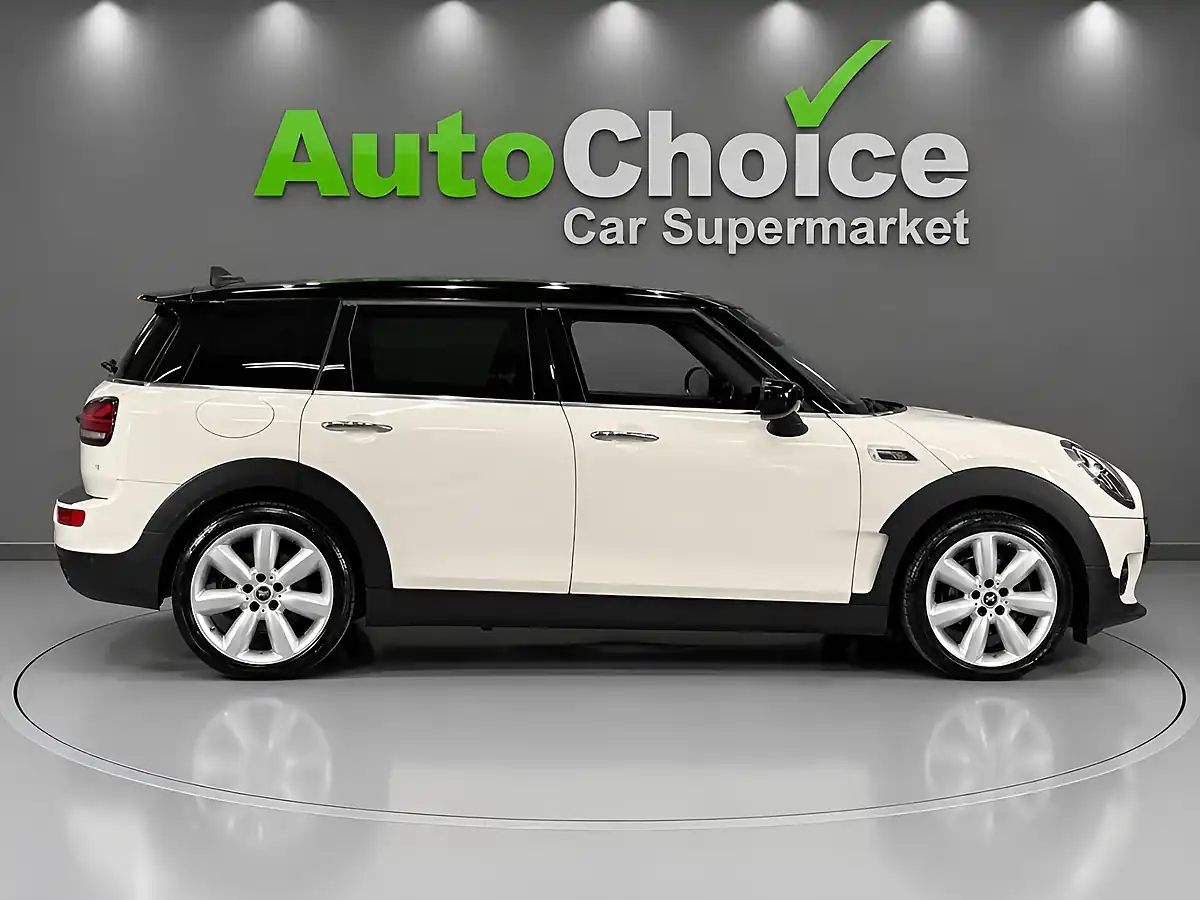 Used 2020 MINI Clubman Cooper Exclusive White - Interior and Exterior details 9