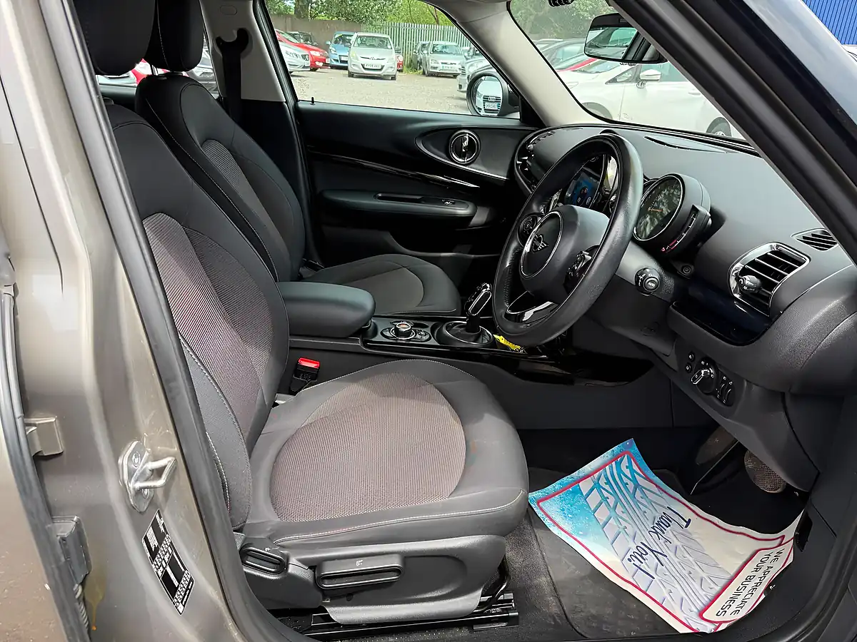 Used 2020 MINI Clubman Exclusive Grey - Interior and Exterior details 10