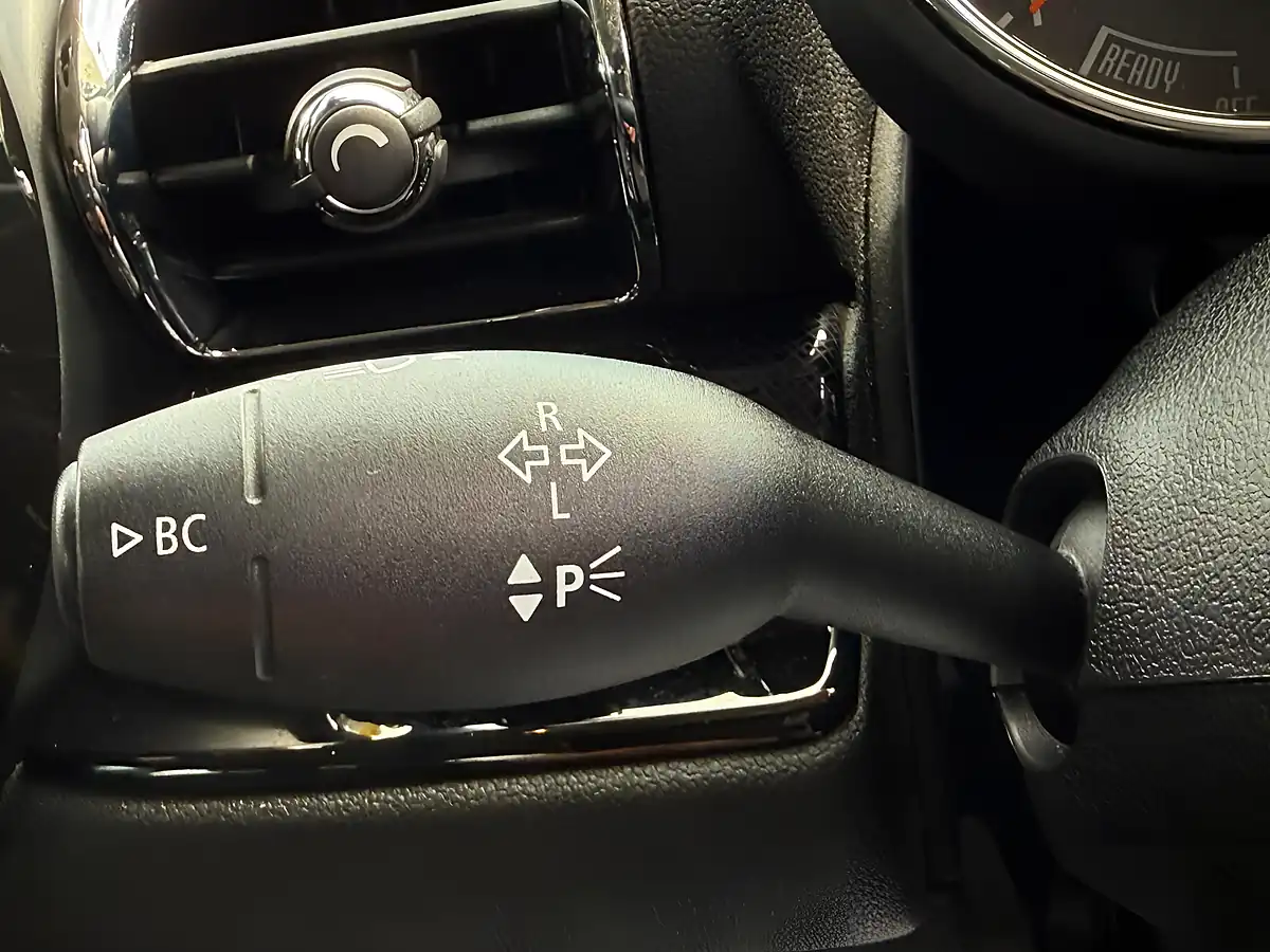 Used 2020 MINI Clubman Exclusive Grey - Interior and Exterior details 17