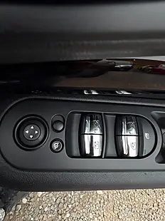 Used 2020 MINI Clubman Exclusive Grey - Interior and Exterior details 19