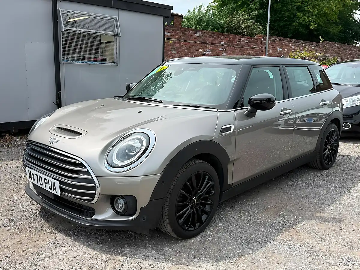 Used 2020 MINI Clubman Exclusive Grey - Interior and Exterior details 3