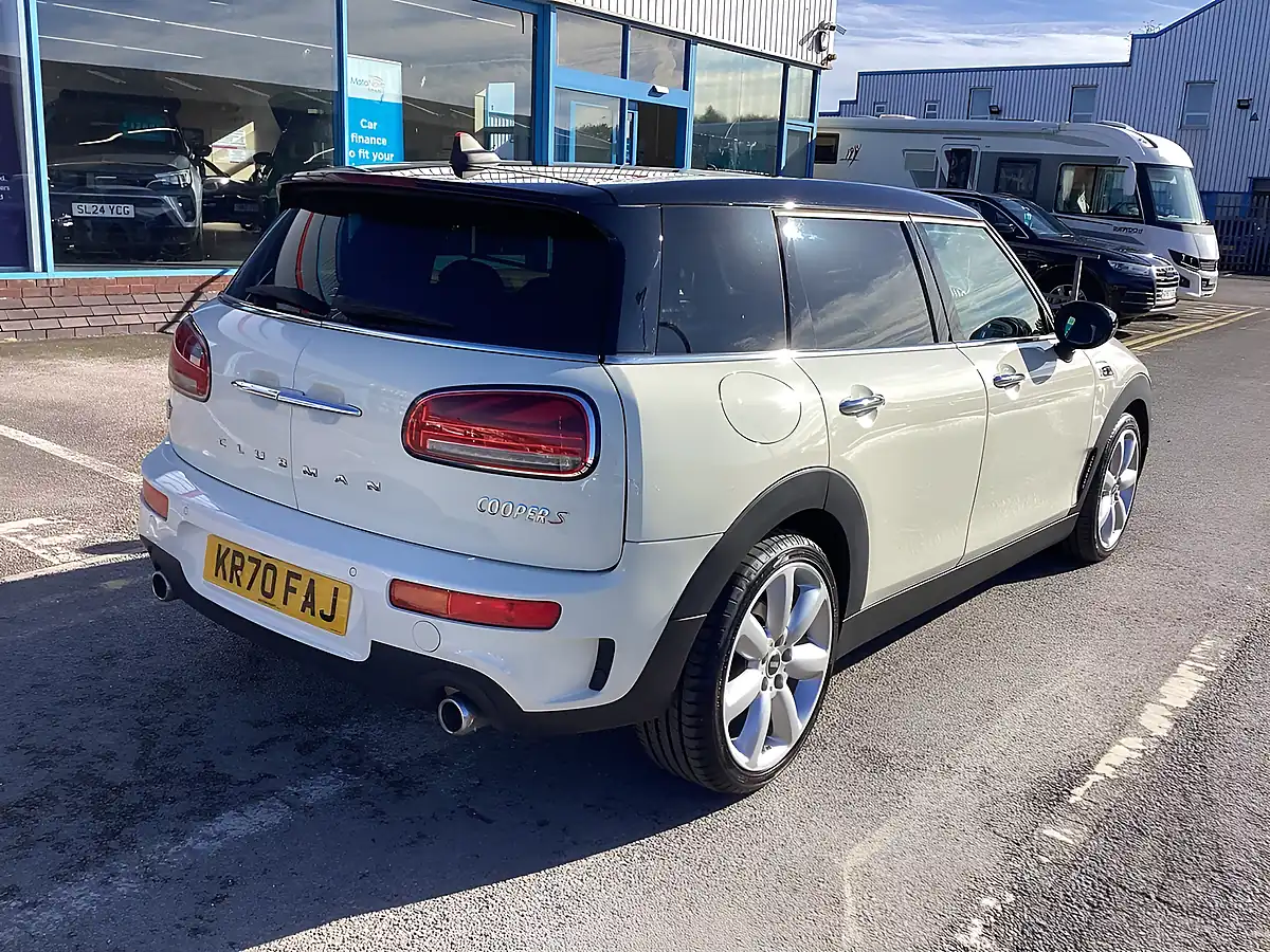 Used 2020 MINI Clubman Exclusive Pepper White - Interior and Exterior details 6
