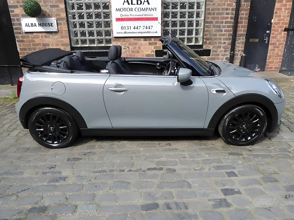 Used 2020 MINI Convertible Cooper Classic Grey - Interior and Exterior details 9