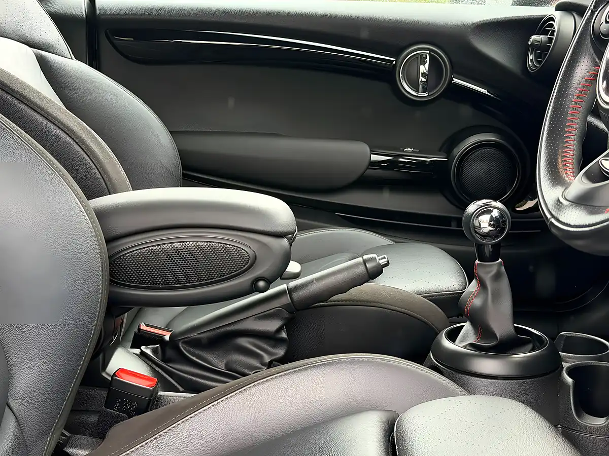 Used 2020 MINI Convertible Cooper Sport Black - Interior and Exterior details 15