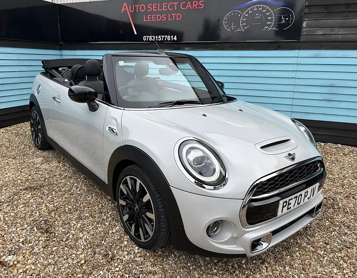 Used 2020 MINI Convertible Exclusive White Silver - Front View