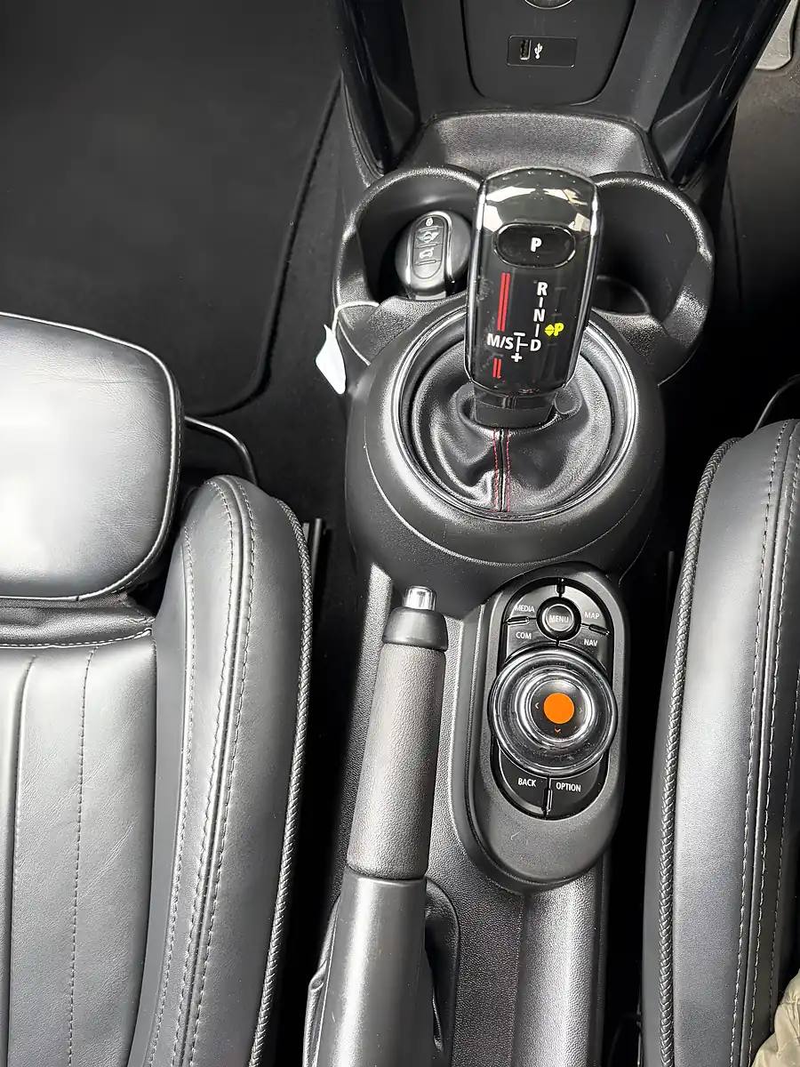 Used 2020 MINI Convertible Exclusive White Silver - Interior and Exterior details 16