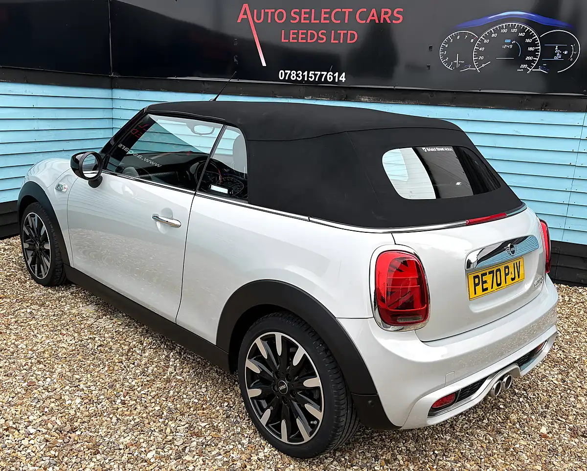 Used 2020 MINI Convertible Exclusive White Silver - Interior and Exterior details 17