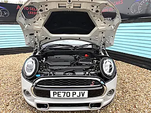 Used 2020 MINI Convertible Exclusive White Silver - Interior and Exterior details 7