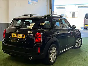 Used 2020 MINI Countryman Classic Black - Interior and Exterior details 6
