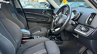 Used 2020 MINI Countryman Classic Grey - Interior and Exterior details 13