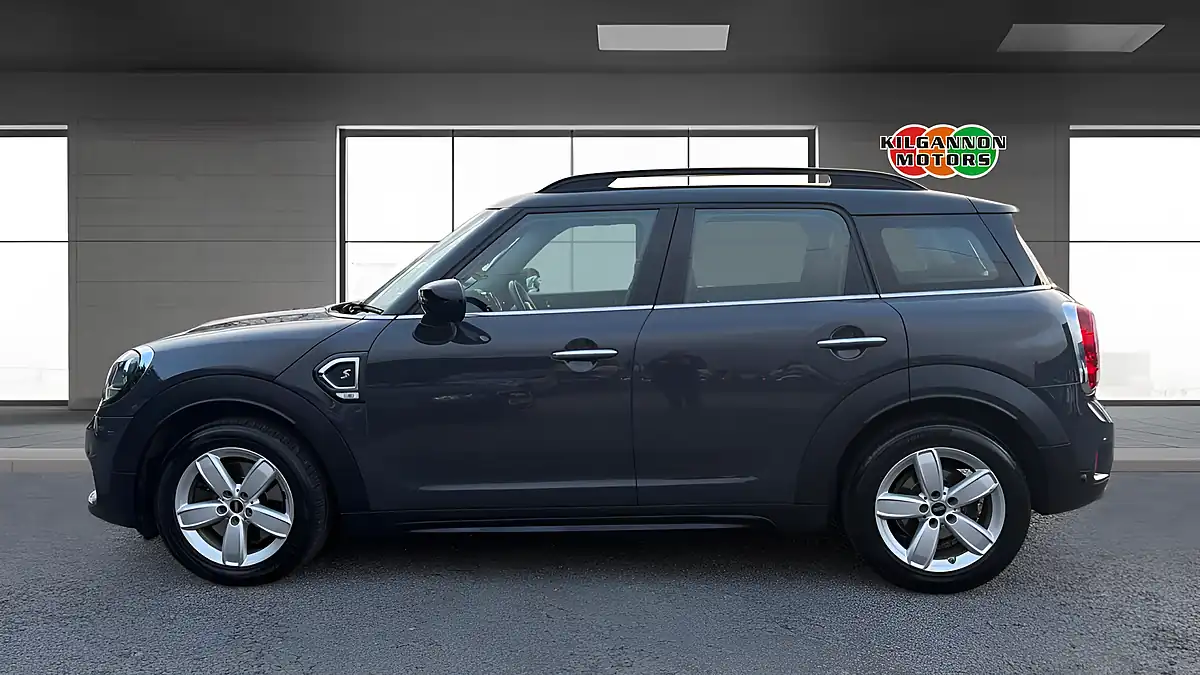 Used 2020 MINI Countryman Classic Grey - Interior and Exterior details 3