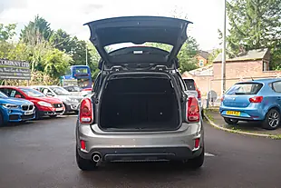 Used 2020 MINI Countryman Cooper Classic Melting Silver - Interior and Exterior details 14