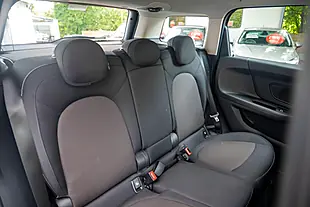 Used 2020 MINI Countryman Cooper Classic Melting Silver - Interior and Exterior details 15