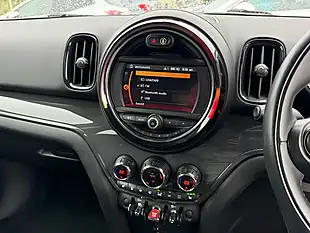 Used 2020 MINI Countryman Cooper Classic White - Interior and Exterior details 17