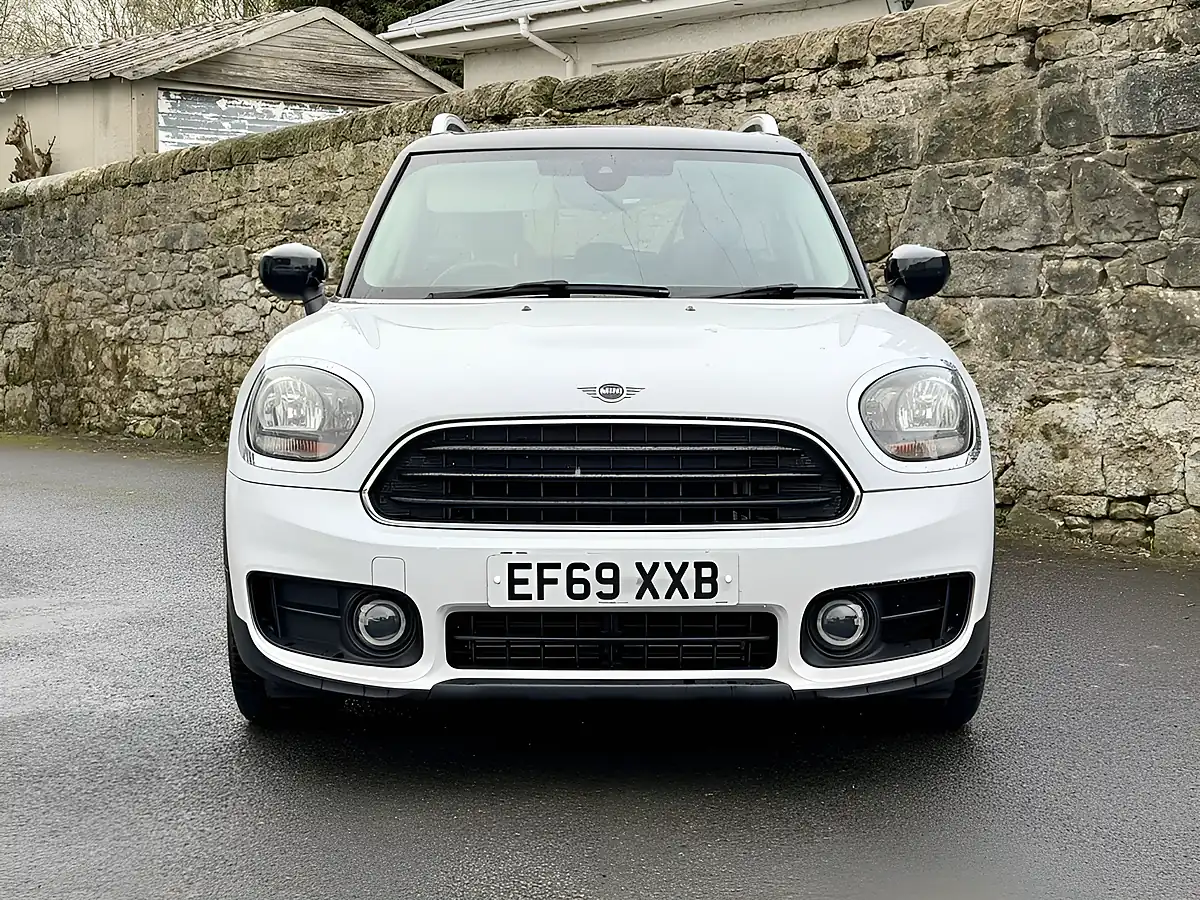 Used 2020 MINI Countryman Cooper Classic White - Interior and Exterior details 2