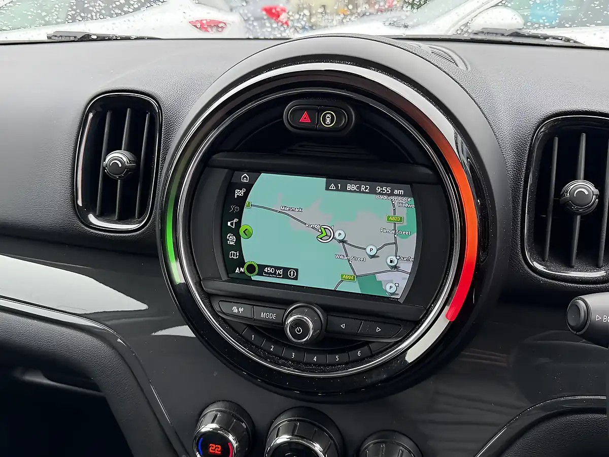 Used 2020 MINI Countryman Cooper Classic White - Interior and Exterior details 8