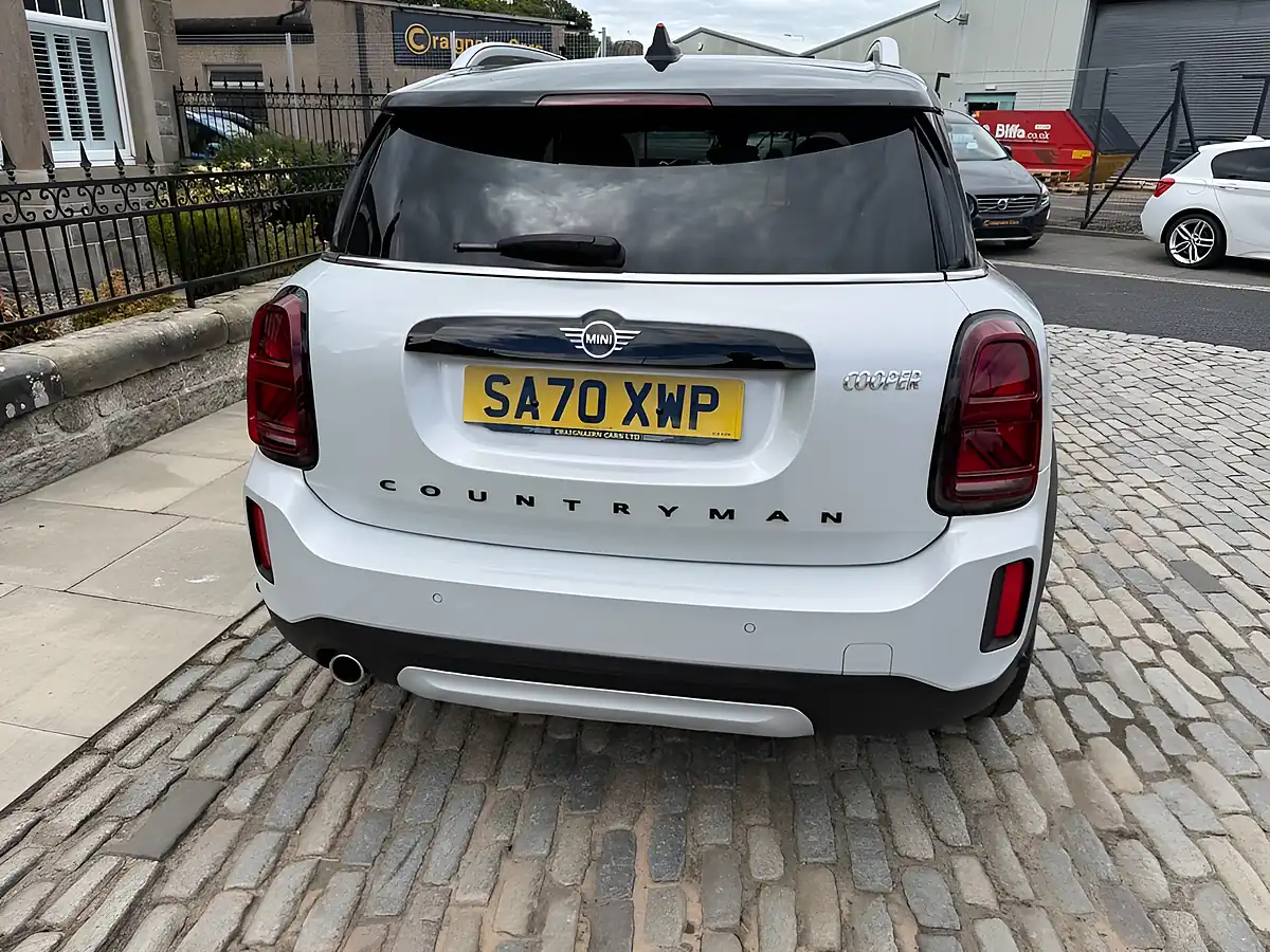 Used 2020 MINI Countryman Cooper Exclusive Silver - Interior and Exterior details 11