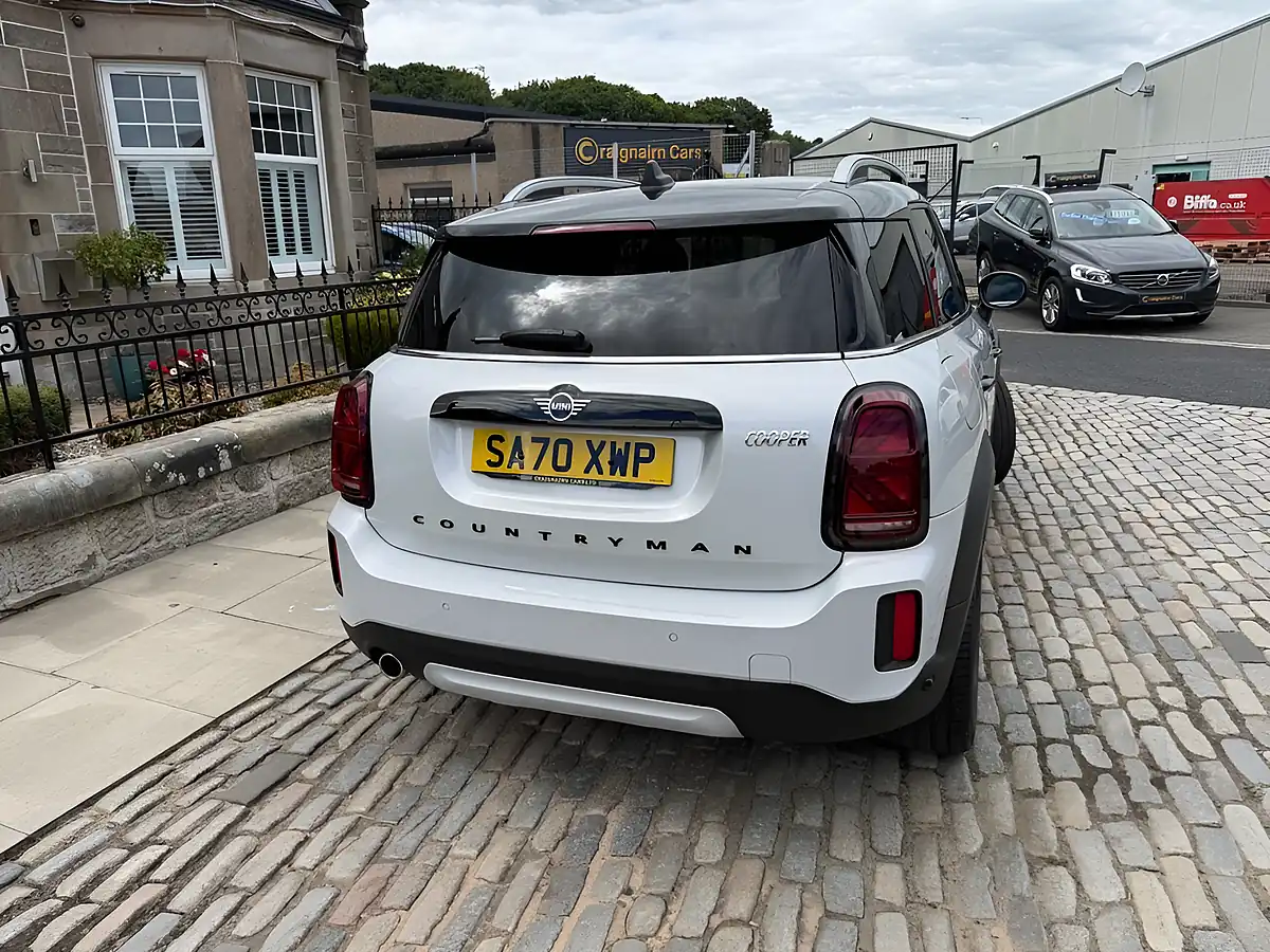 Used 2020 MINI Countryman Cooper Exclusive Silver - Interior and Exterior details 12