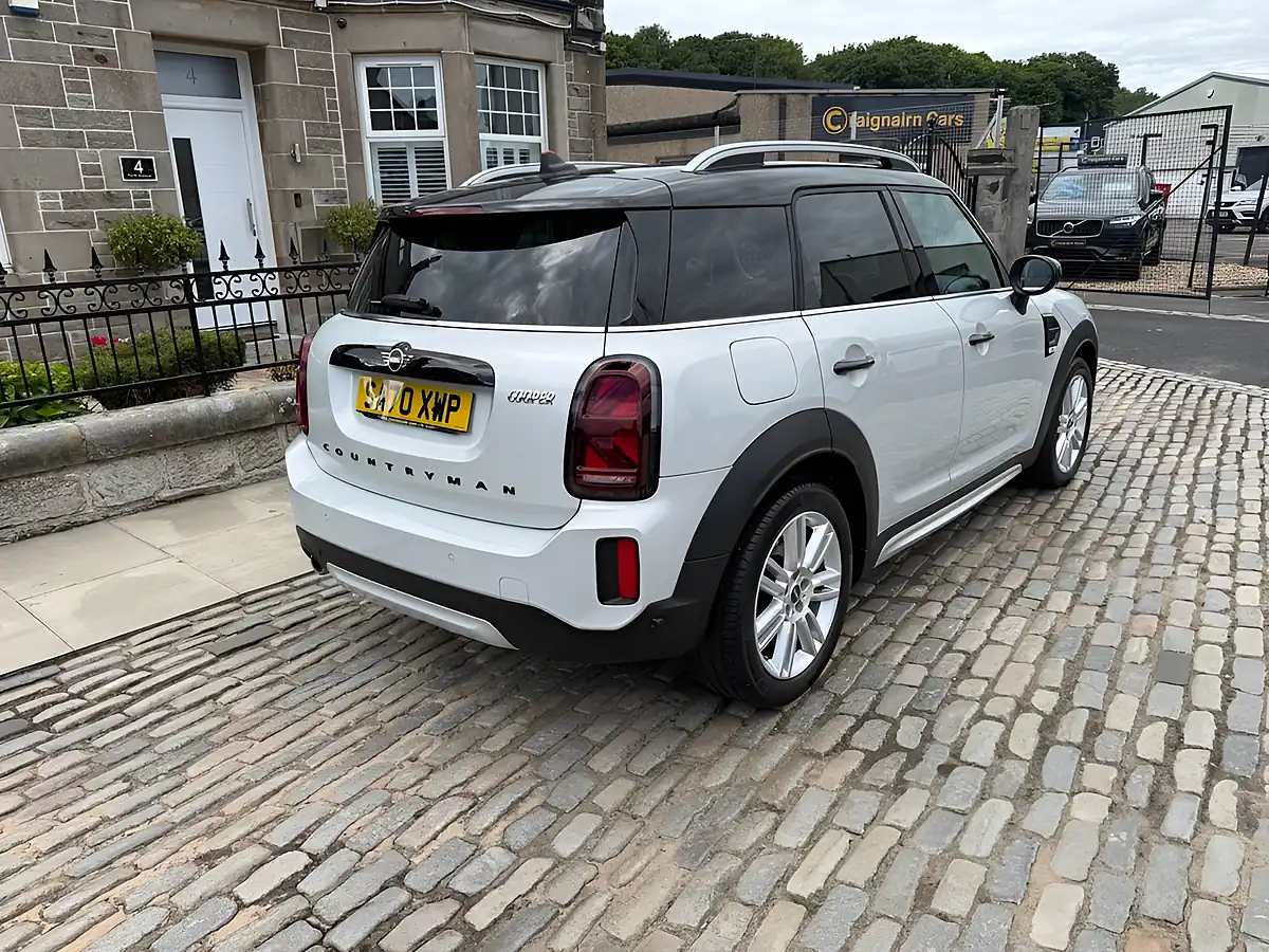 Used 2020 MINI Countryman Cooper Exclusive Silver - Interior and Exterior details 13