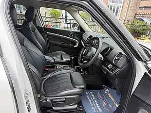 Used 2020 MINI Countryman Cooper Exclusive Silver - Interior and Exterior details 2