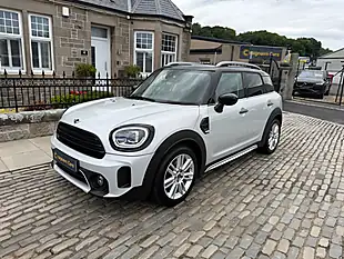 Used 2020 MINI Countryman Cooper Exclusive Silver - Interior and Exterior details 3