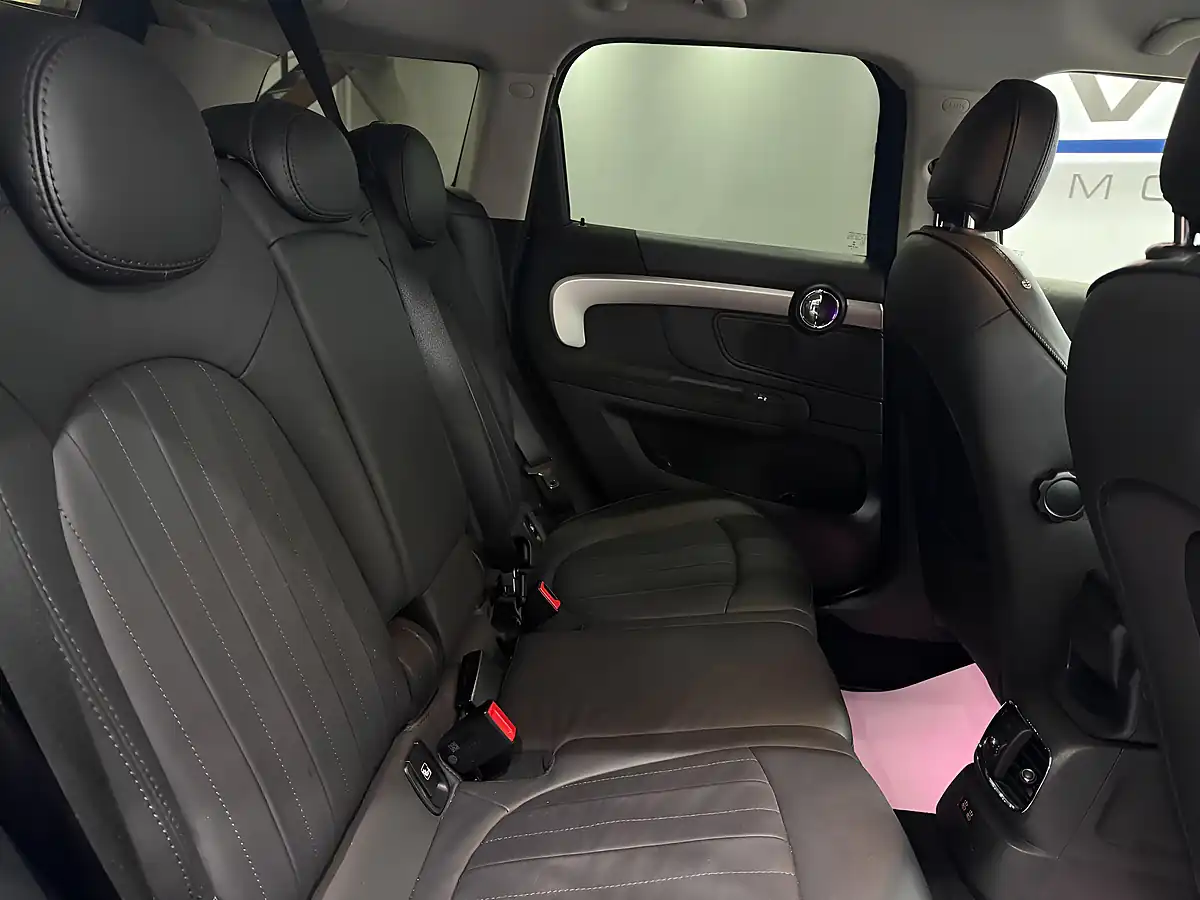 Used 2020 MINI Countryman Exclusive Blue - Interior and Exterior details 17
