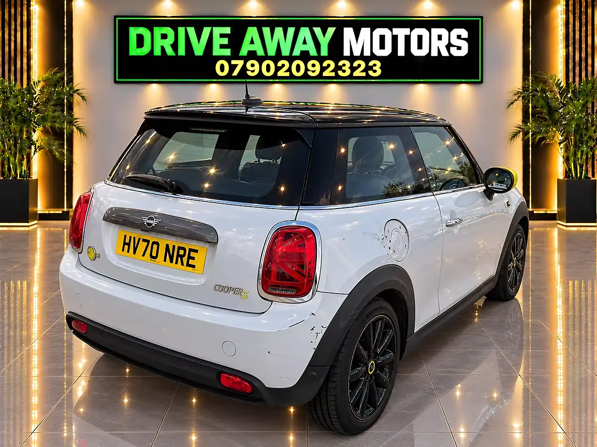Used 2020 MINI Electric Hatch Cooper Se Level 3 Silver - Interior and Exterior details 6