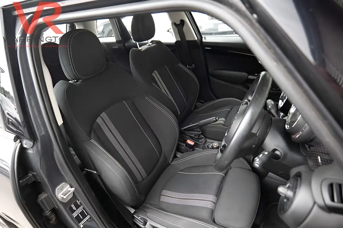 Used 2020 MINI Hatch Classic Thunder Grey - Interior and Exterior details 17