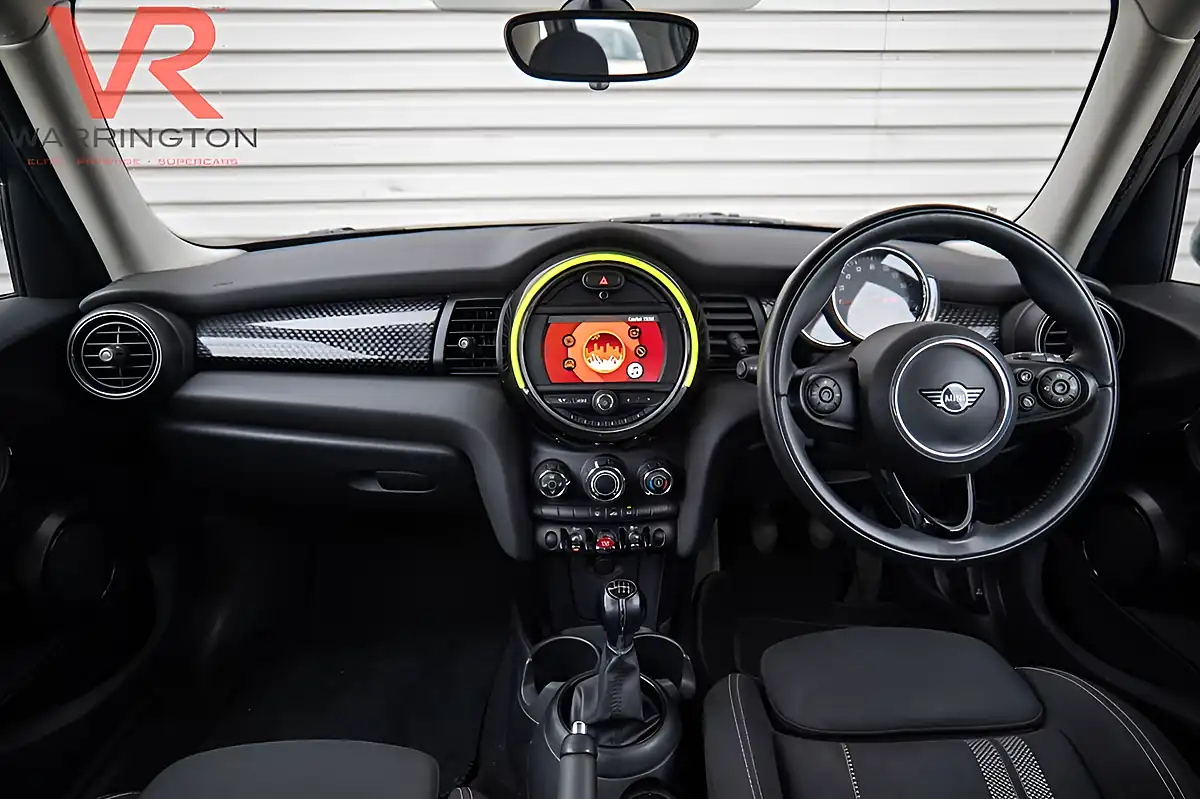 Used 2020 MINI Hatch Classic Thunder Grey - Interior and Exterior details 2
