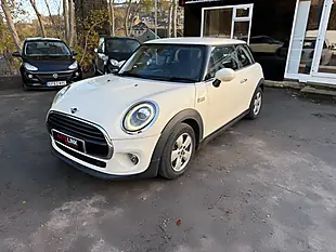 Used 2020 MINI Hatch Classic White - Interior and Exterior details 3