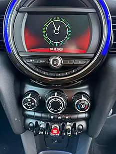 Used 2020 MINI Hatch Classic White - Interior and Exterior details 9